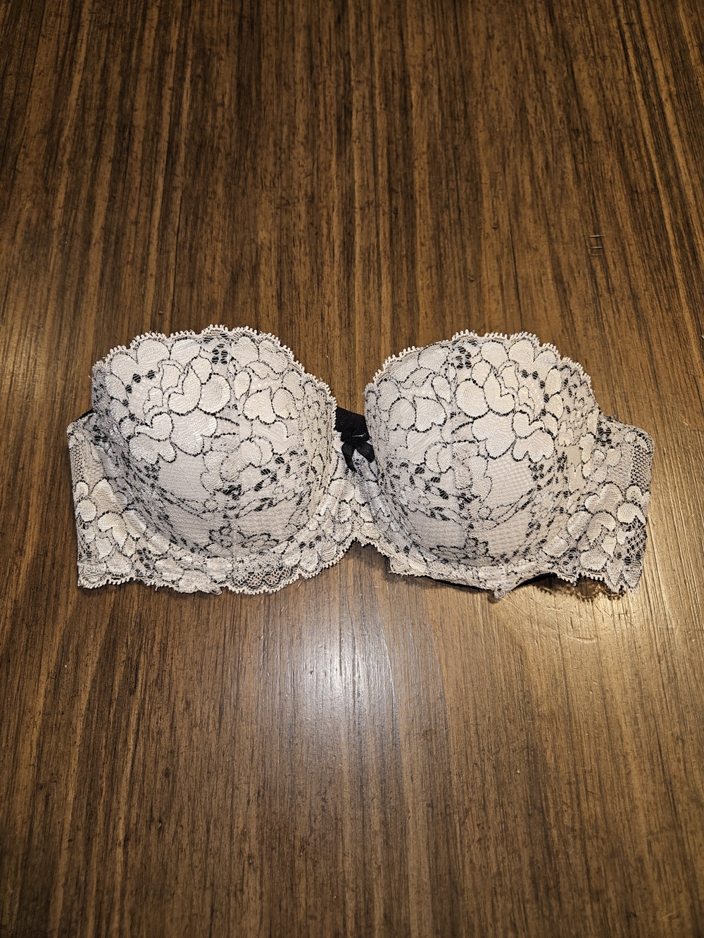 Victoria's Secret White Lace Strapless Bra with Black Floral Lace